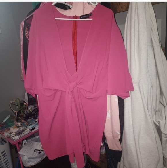 PRETTYLITTLETHING 22 hot pink romper - Picture 6 of 6